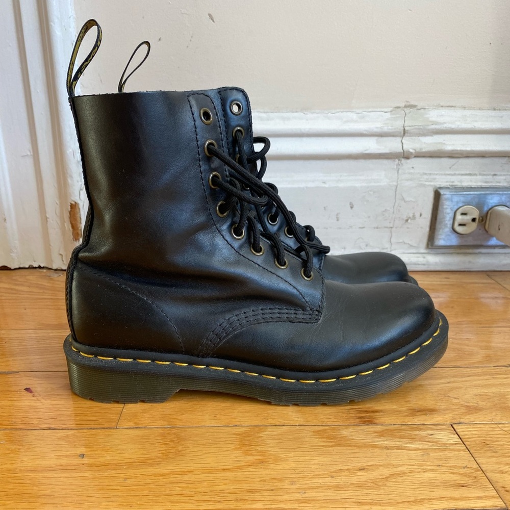 DR MARTENS 1460 Pascal Boots Soft Blk Leather